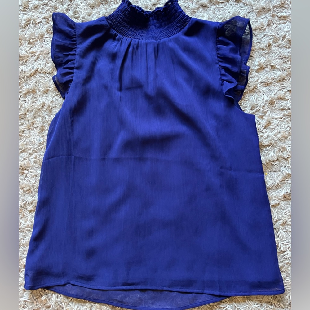 Banana Republic blue sleeveless blouse, women XS